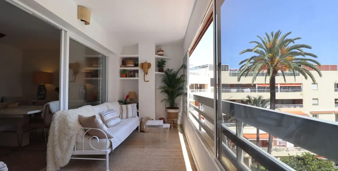Sale of penthouse duplex in Marbella 10