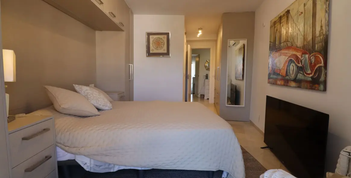 Sale of penthouse duplex in Marbella 27