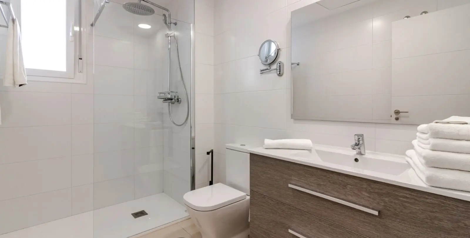 Sale of middle floor apartment in Nueva Andalucía 18
