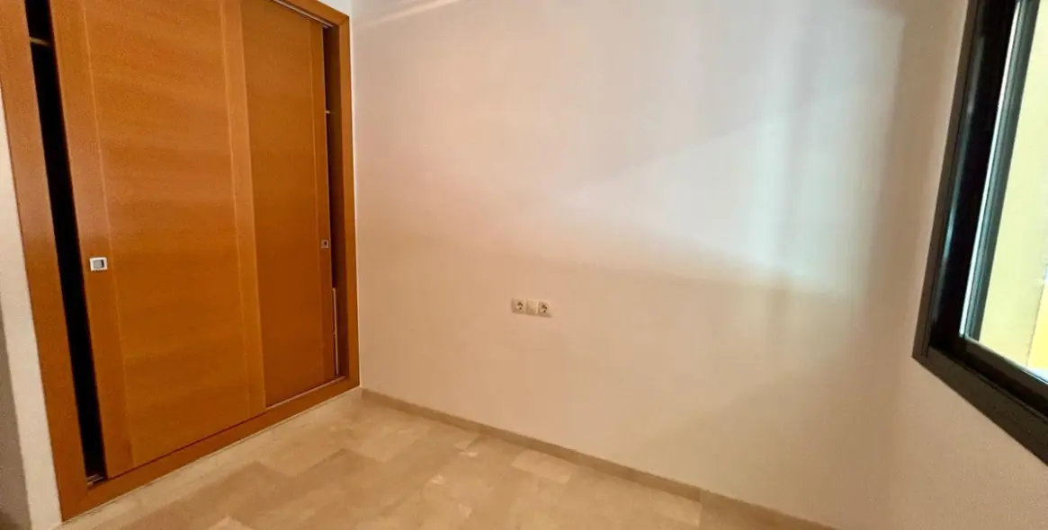 Продажа апартаментов на среднем этаже в Los Boliches 19