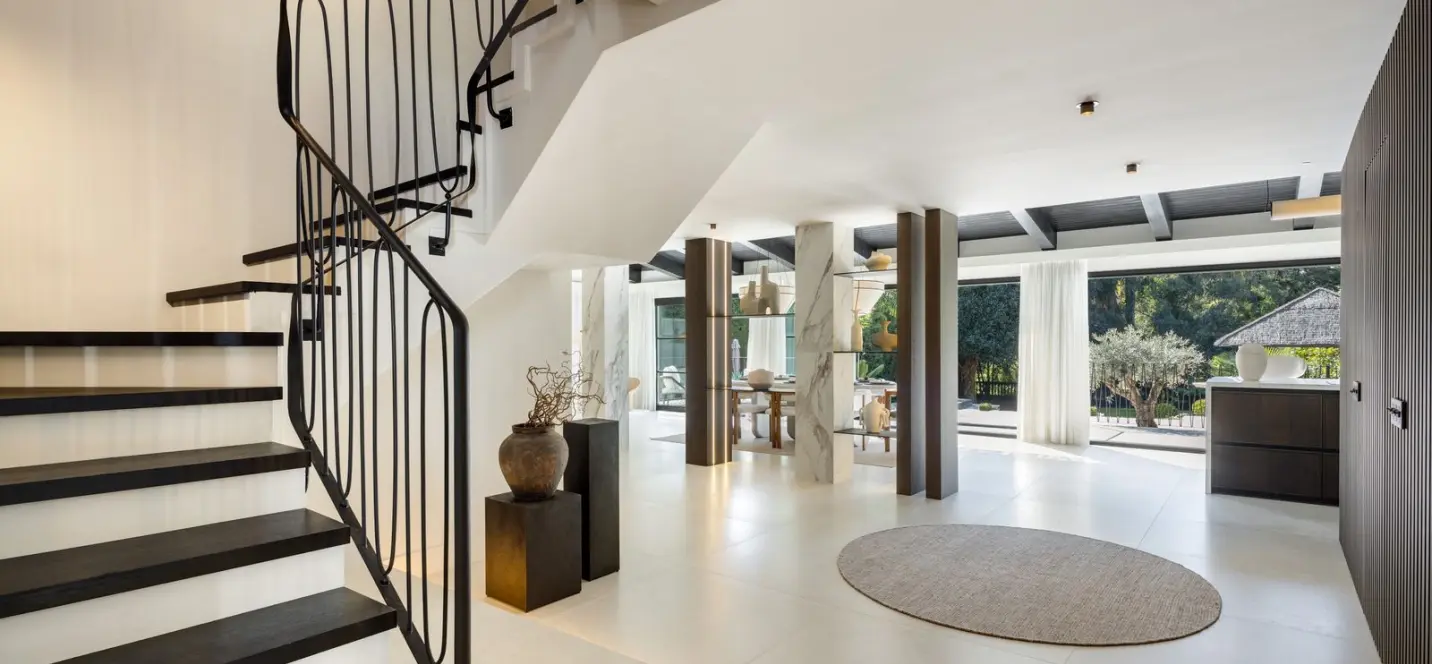 Sale of detached villa in Nueva Andalucía 2