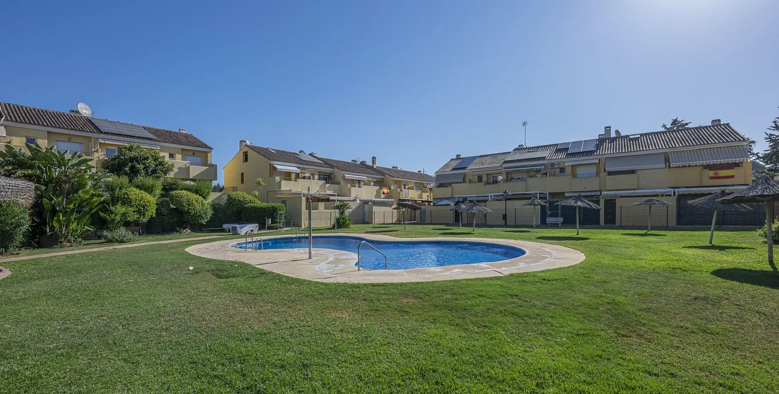 Продажа таунхауса в Estepona 2