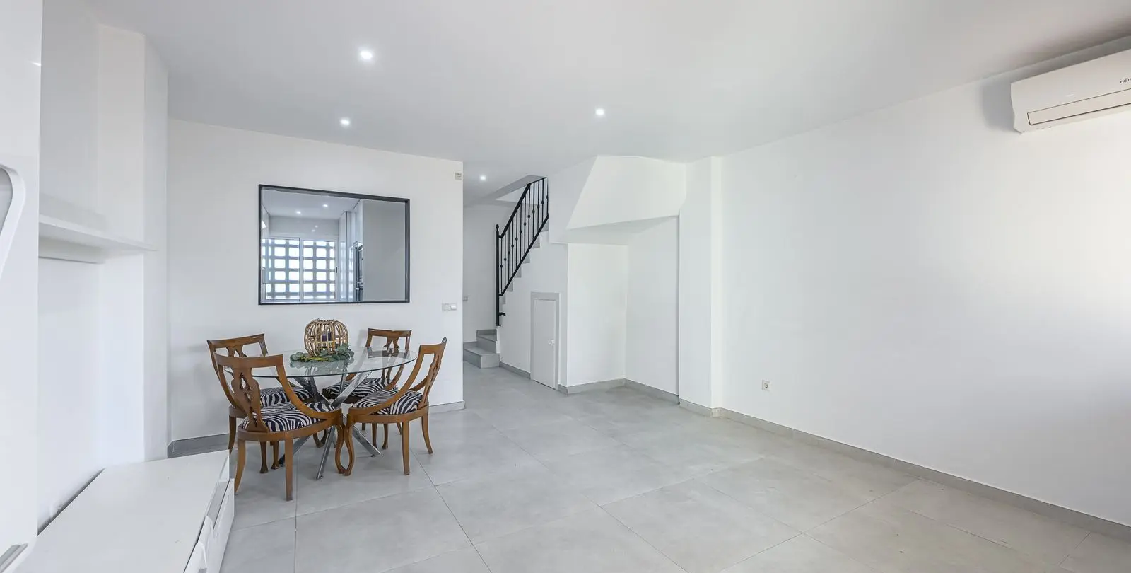 Продажа таунхауса в Estepona 23