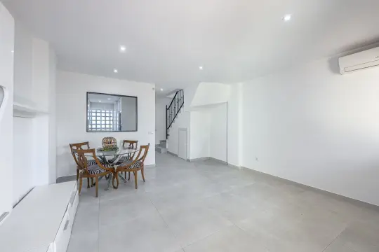 Image 23 thumb