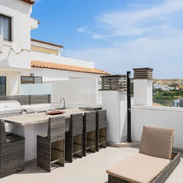 Venta de apartamento en planta media en Estepona