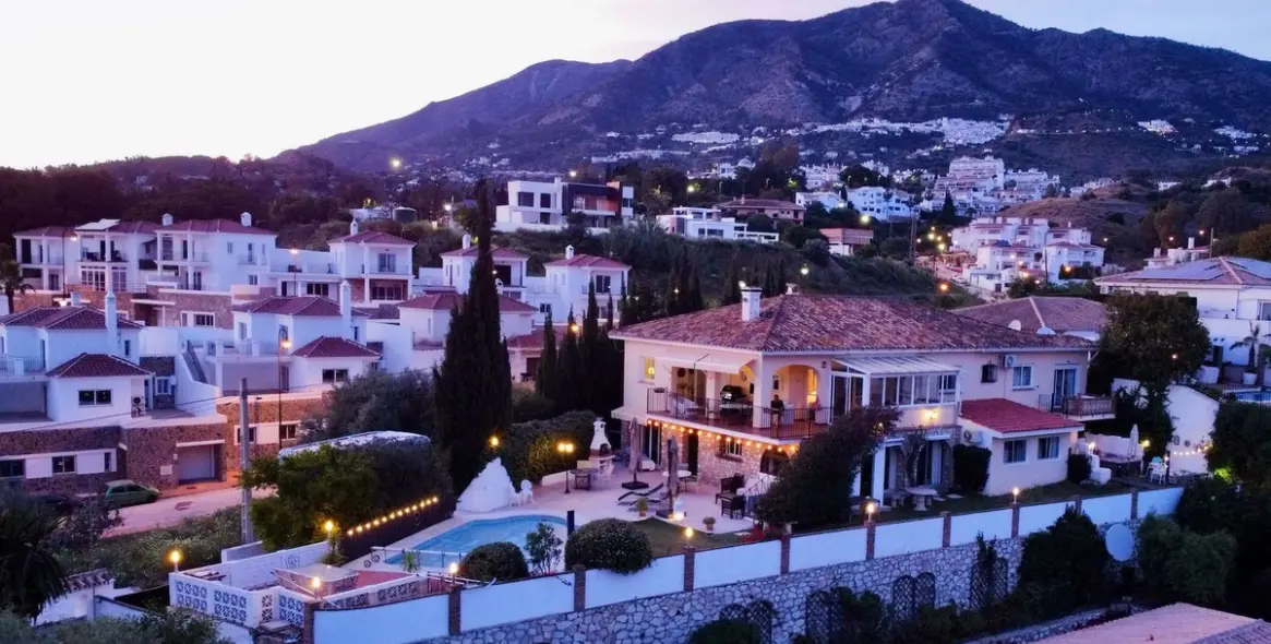 Venta de villa independiente en Mijas 1