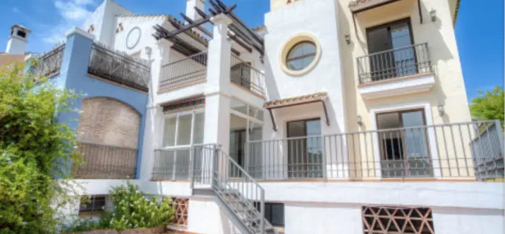 Venta de adosado en Benahavís 2