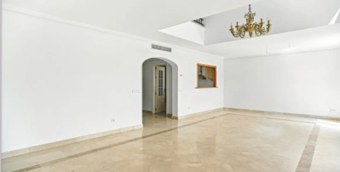 Venta de adosado en Benahavís 22