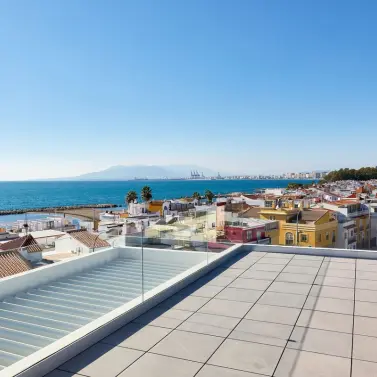 Venta de ático dúplex en Pedregalejo