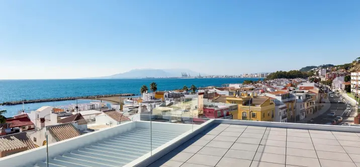 Venta de ático dúplex en Pedregalejo 1