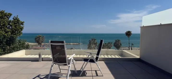 Venta de ático dúplex en Pedregalejo 3