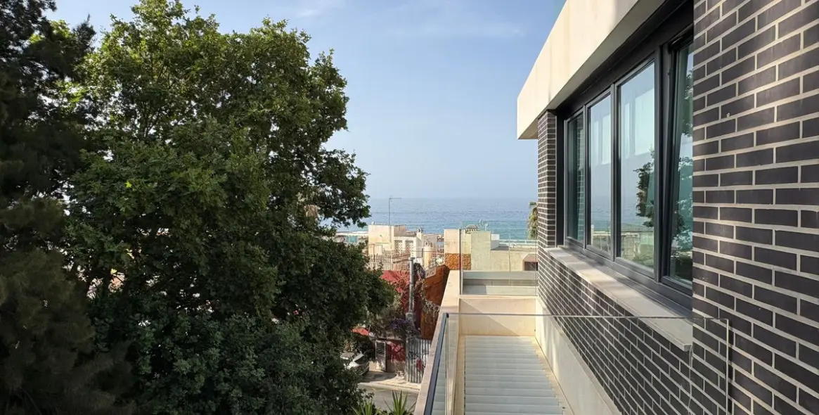 Venta de ático dúplex en Pedregalejo 29