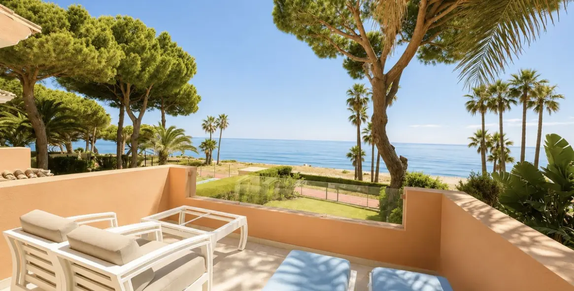 Venta de casa pareada en New Golden Mile 6