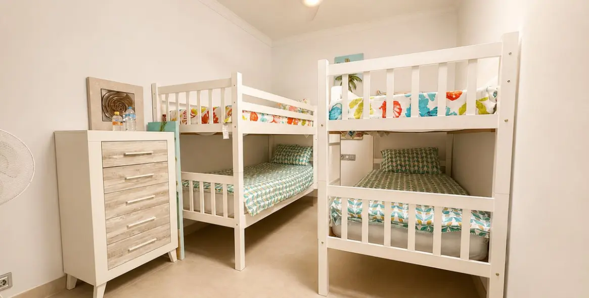 Venta de casa pareada en New Golden Mile 17