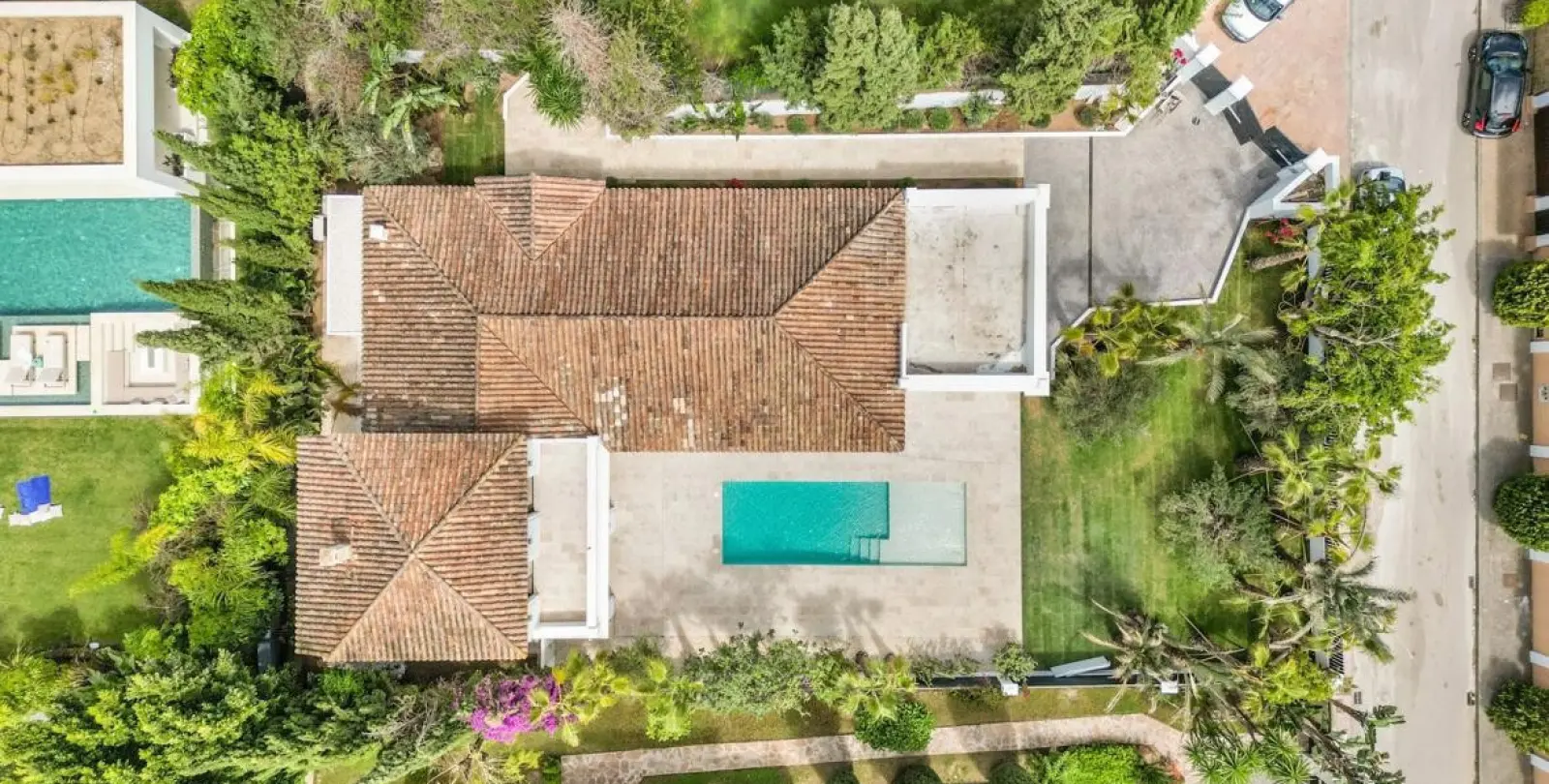 Short-term rent of detached villa in Aloha 21