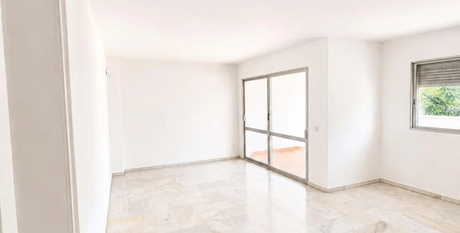Продажа апартаментов на среднем этаже в Fuengirola 3