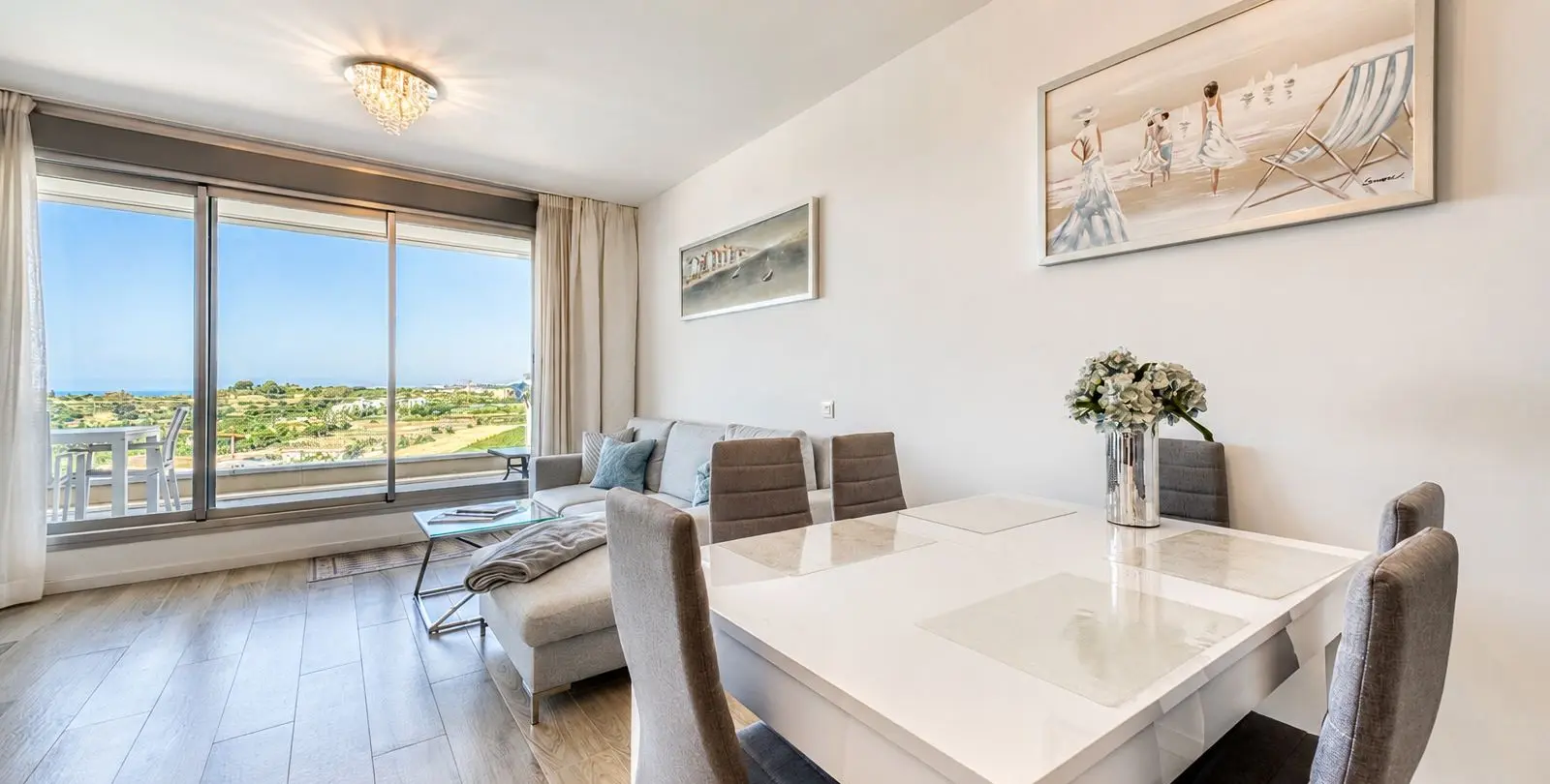 Продажа апартаментов на среднем этаже в Estepona 8