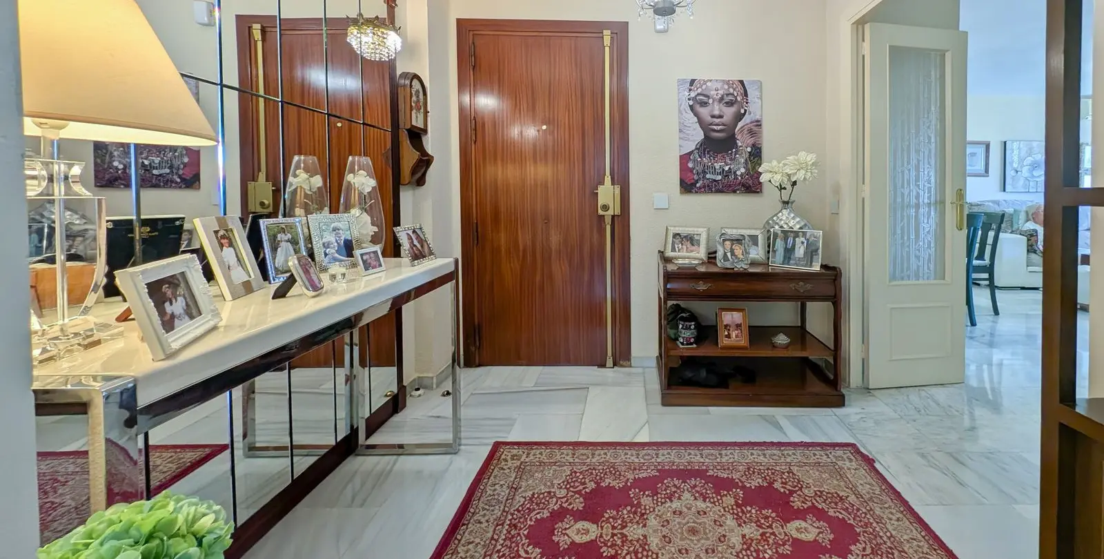 Sale of middle floor apartment in Fuengirola 4