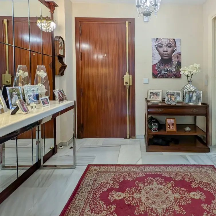 Venta de apartamento en planta media en Fuengirola