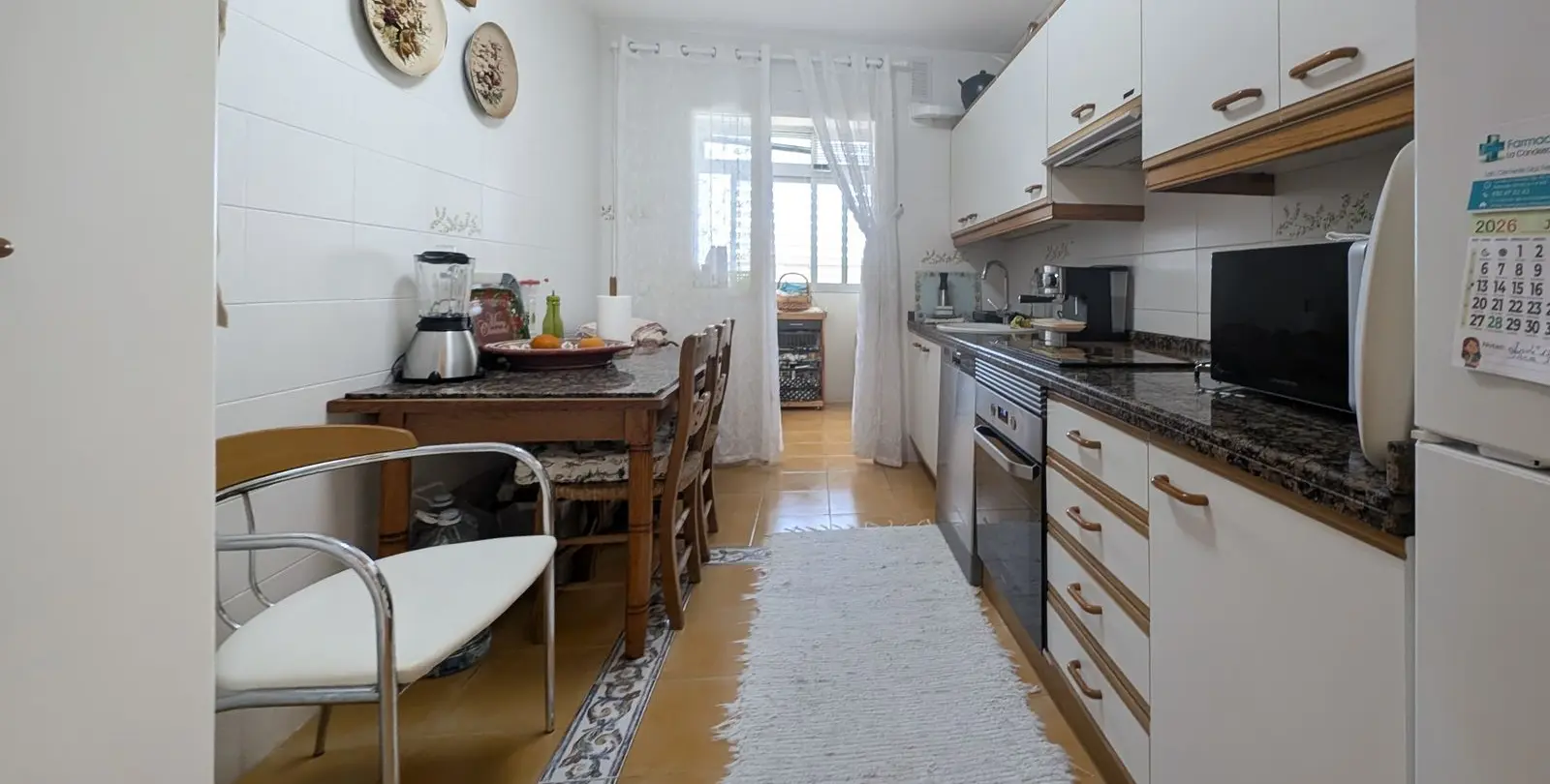 Sale of middle floor apartment in Fuengirola 5