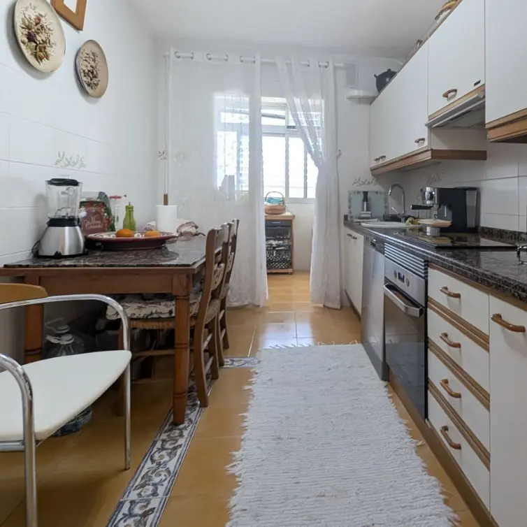 Venta de apartamento en planta media en Fuengirola