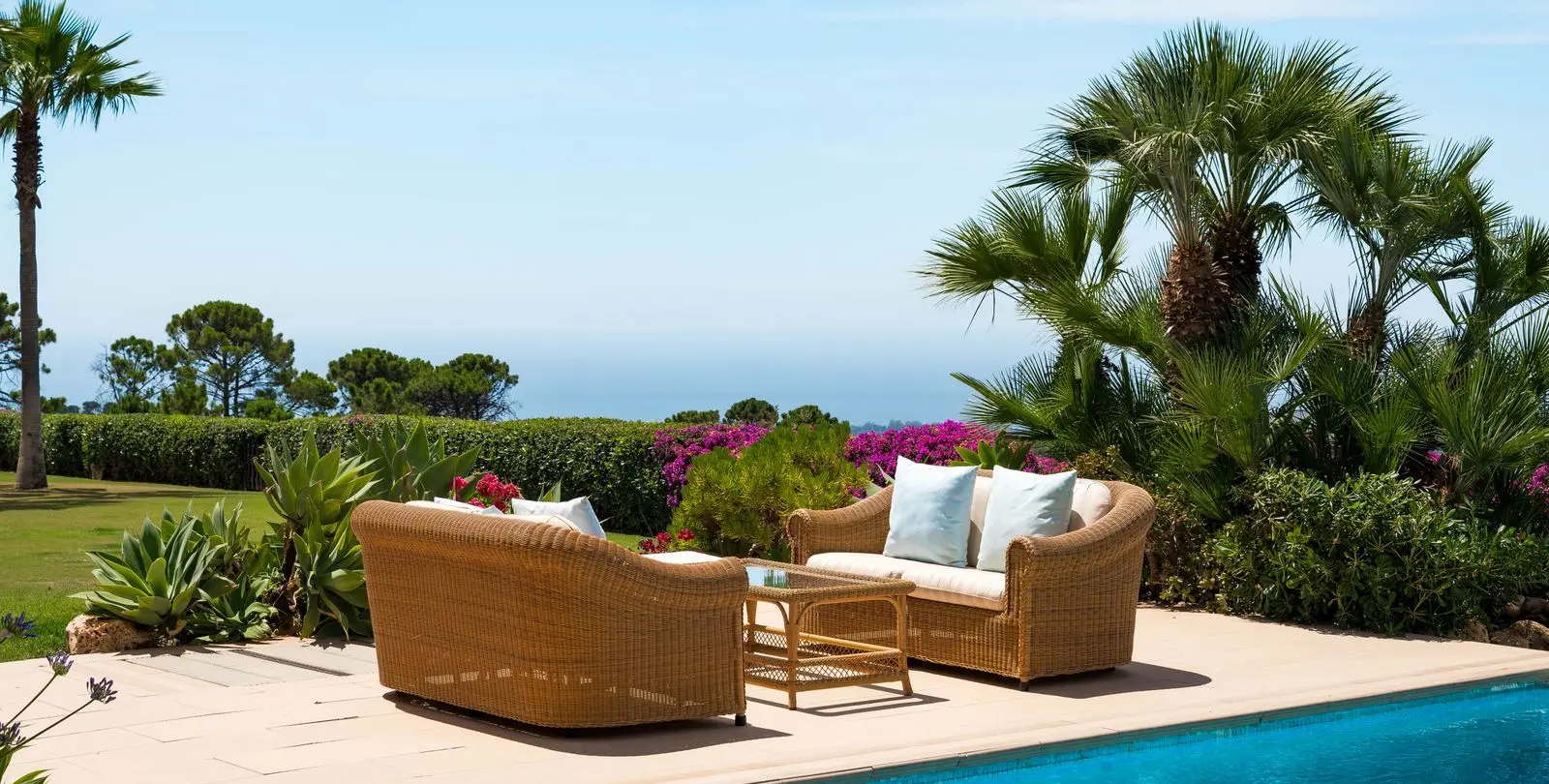 Sale of detached villa in Estepona 14