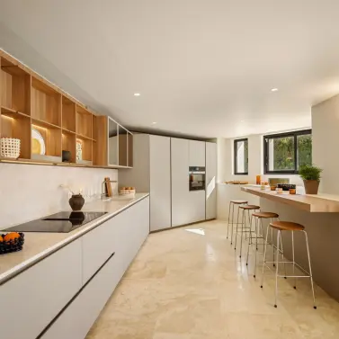 Venta de villa independiente en Nueva Andalucía
