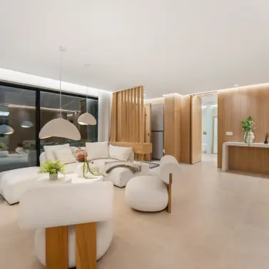 Venta de villa independiente en Nueva Andalucía