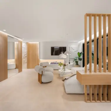 Venta de villa independiente en Nueva Andalucía