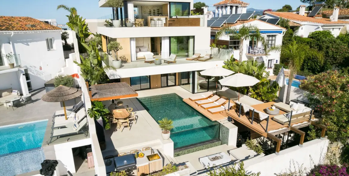 Venta de villa independiente en Nueva Andalucía 17