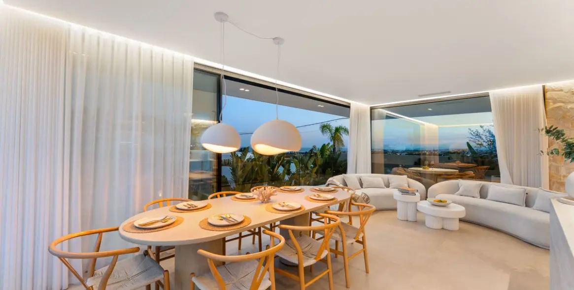 Venta de villa independiente en Nueva Andalucía 71