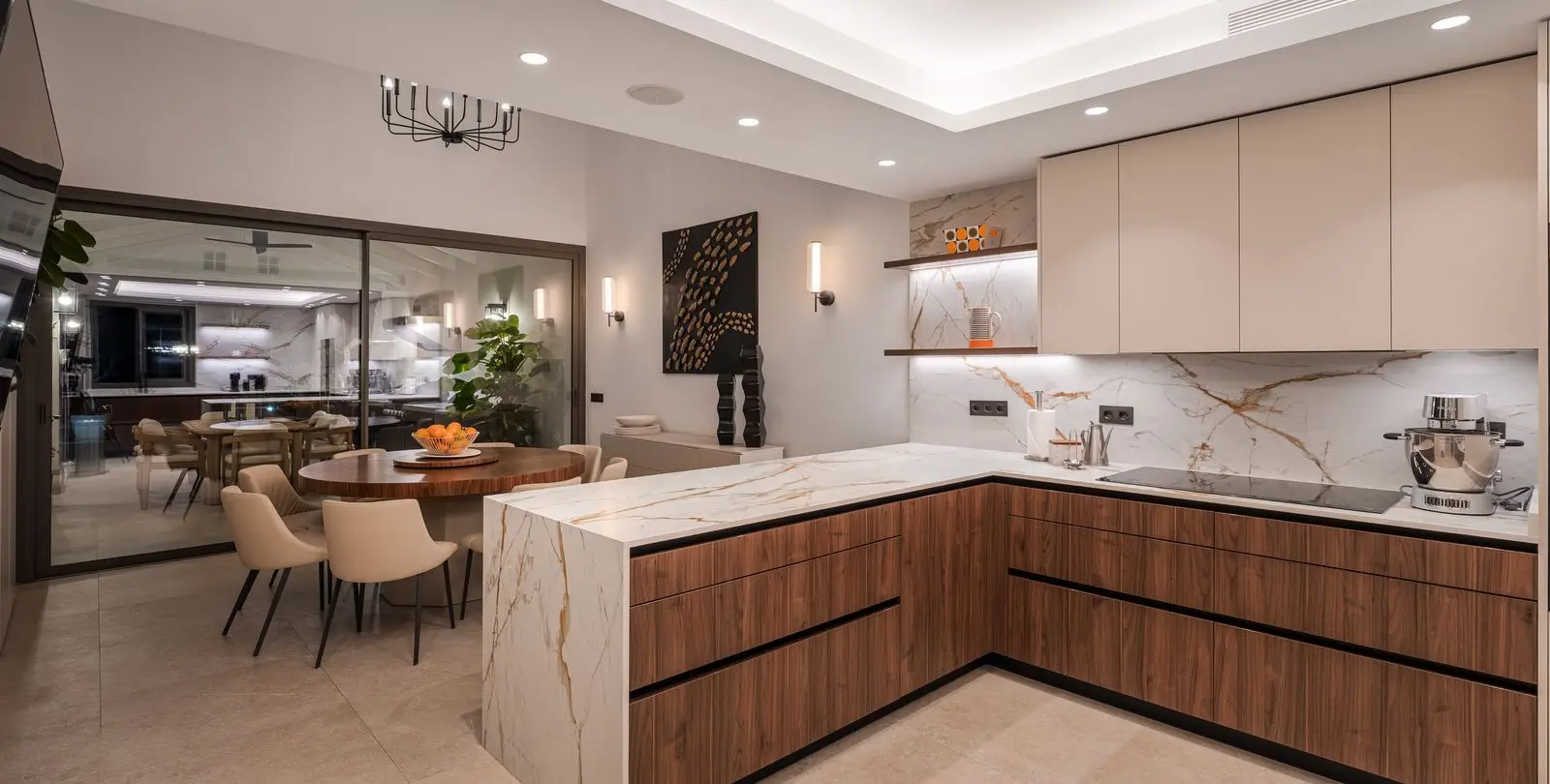 Venta de villa independiente en Nueva Andalucía 45