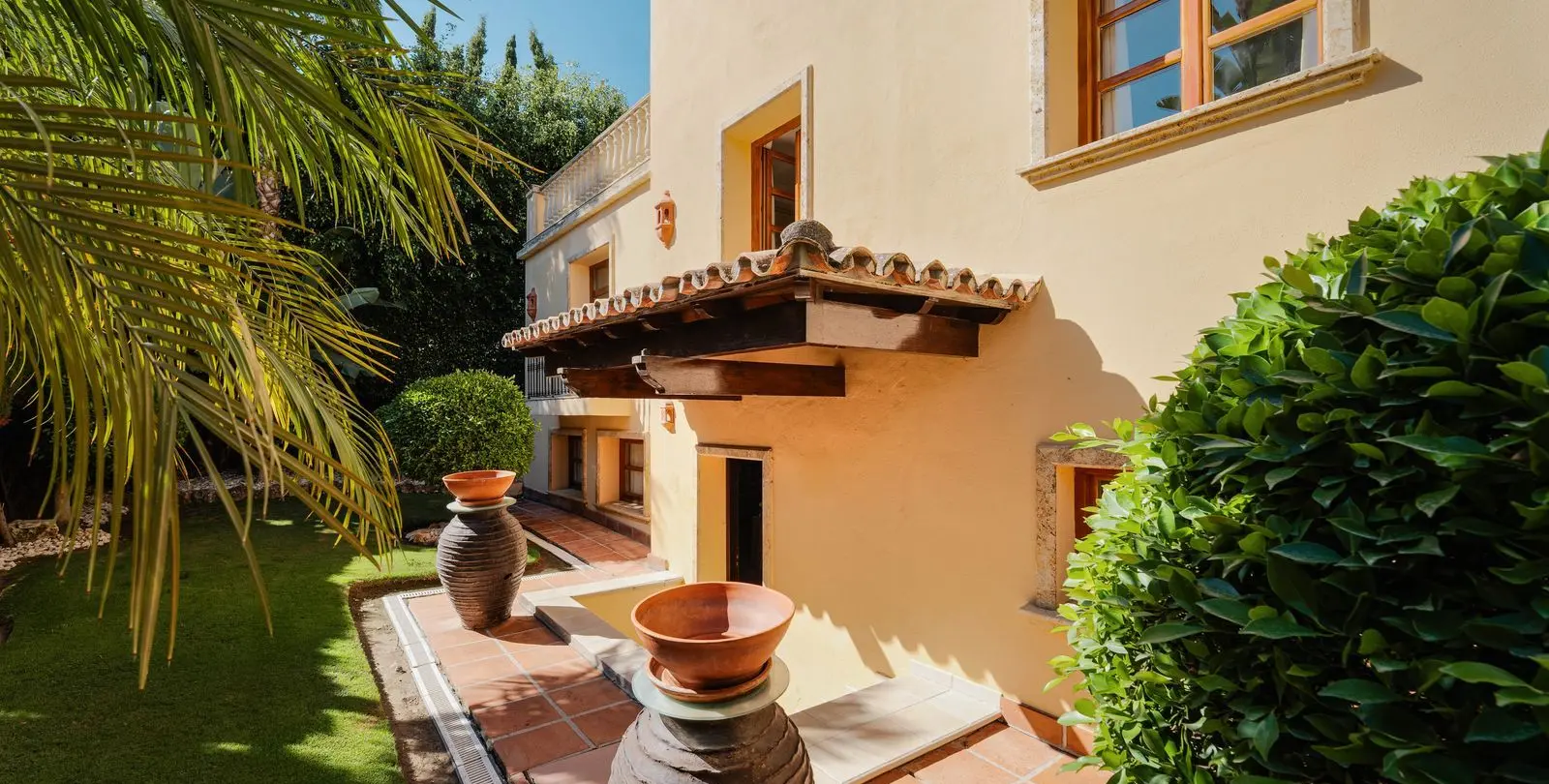 Venta de villa independiente en Nueva Andalucía 32