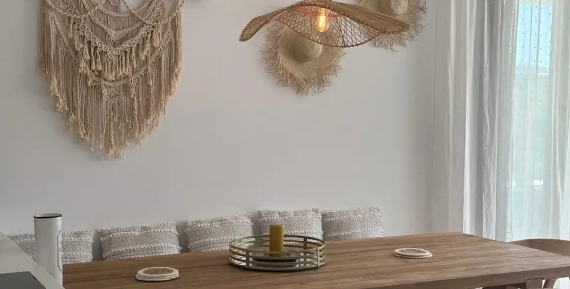 Alquiler a corto plazo de apartamento en planta media en Estepona 7