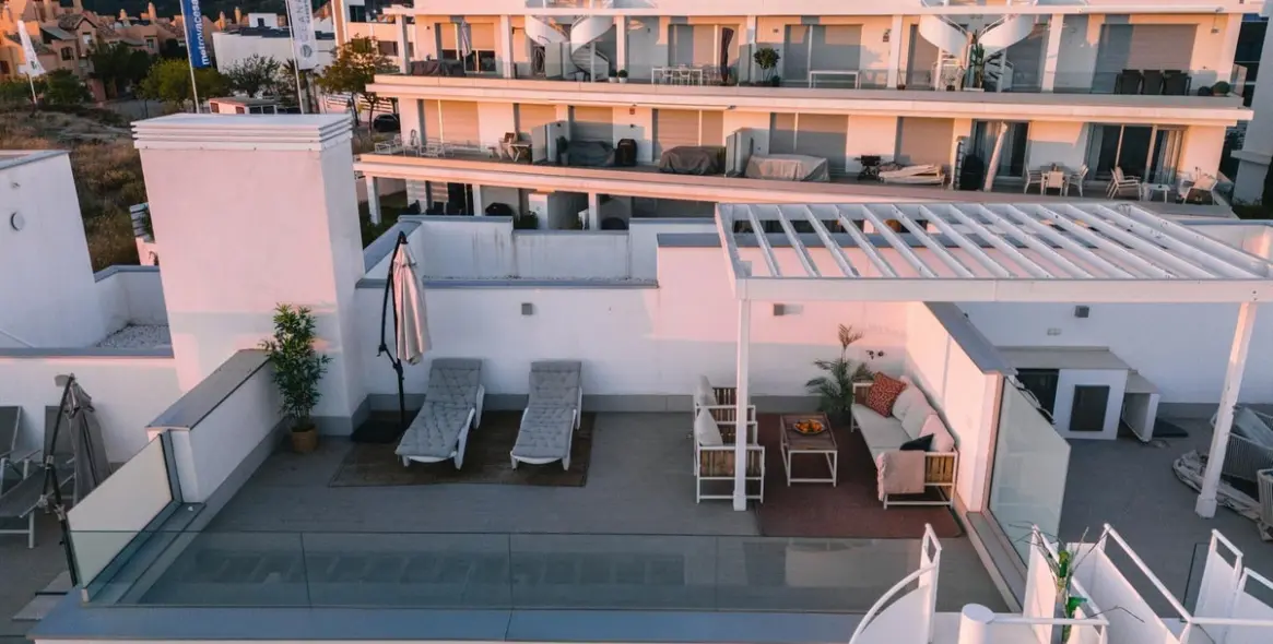 Long-term rent of middle floor apartment in Cancelada 13