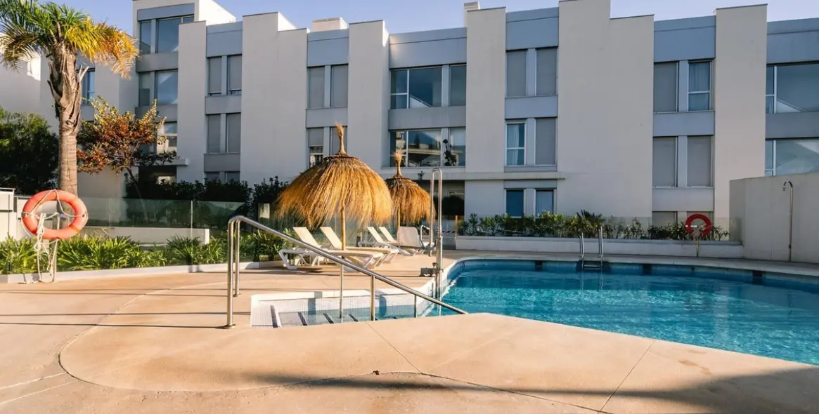 Long-term rent of middle floor apartment in Cancelada 19