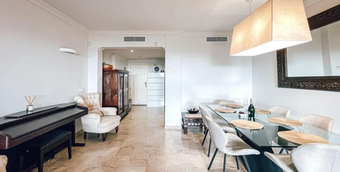 Long-term rent of ground floor apartment in Nueva Andalucía 4