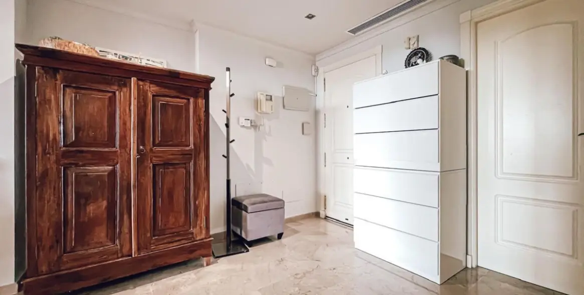 Long-term rent of ground floor apartment in Nueva Andalucía 5