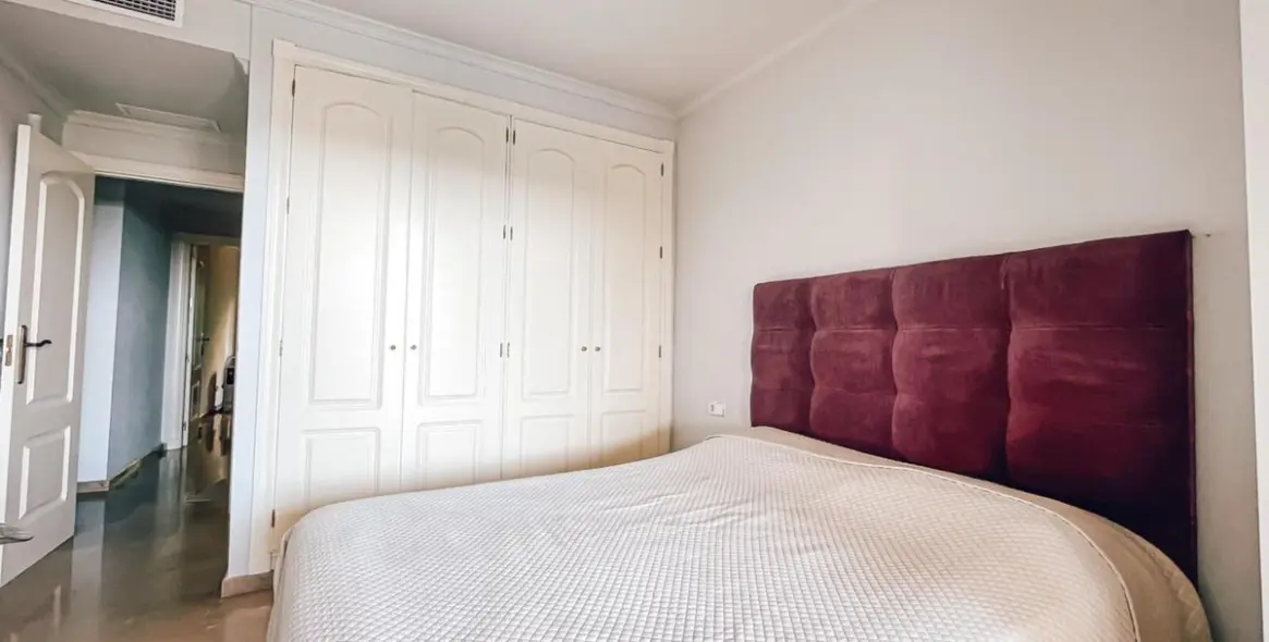 Long-term rent of ground floor apartment in Nueva Andalucía 15