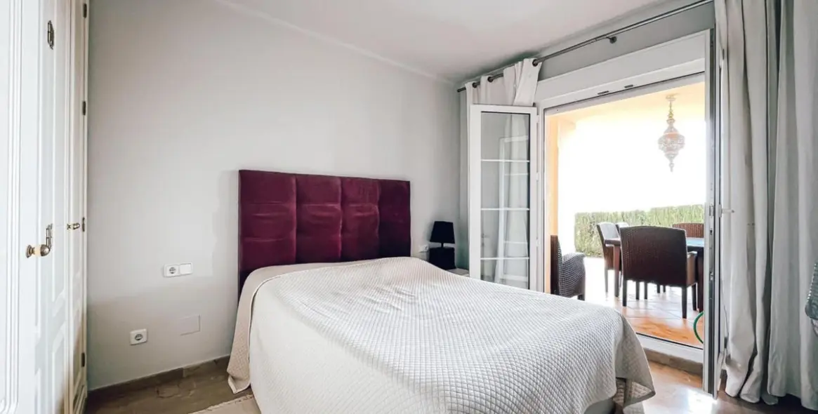 Long-term rent of ground floor apartment in Nueva Andalucía 18