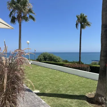 Продажа апартаментов на первом этаже в Mijas Costa