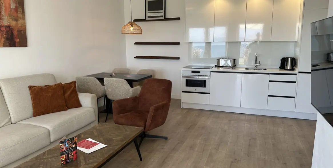 Продажа апартаментов на первом этаже в Mijas Costa 6
