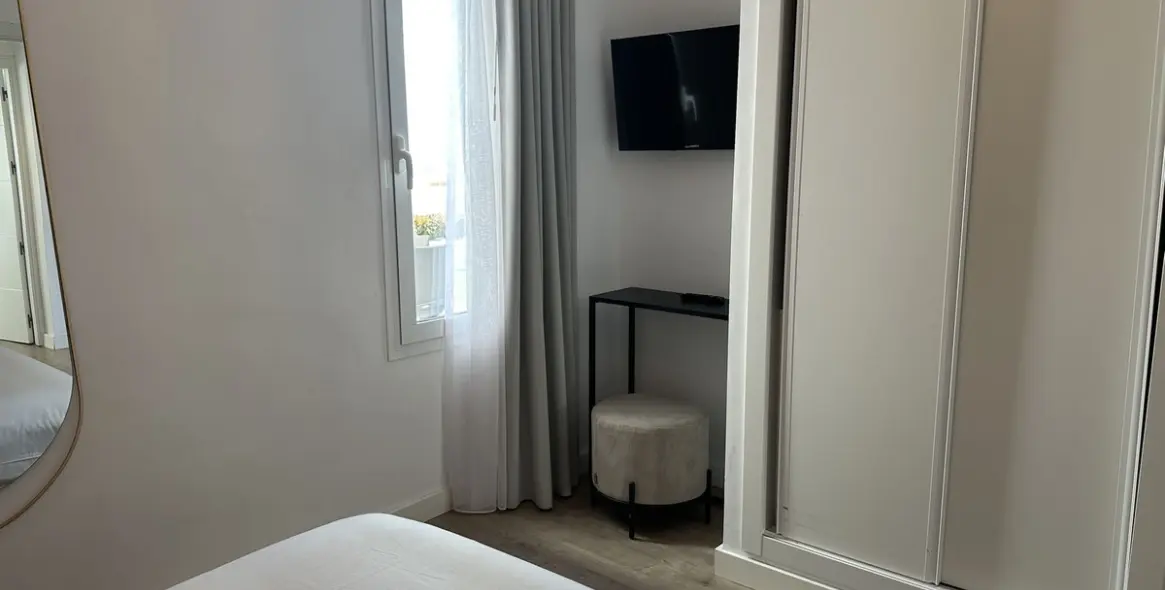 Продажа апартаментов на первом этаже в Mijas Costa 12