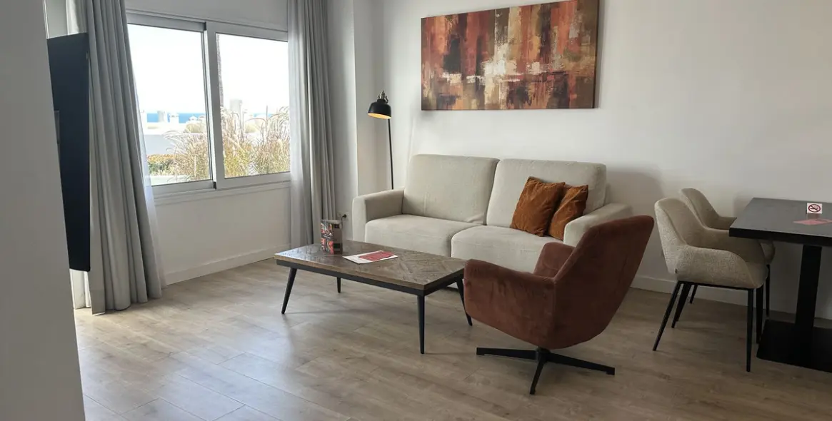 Продажа апартаментов на первом этаже в Mijas Costa 16
