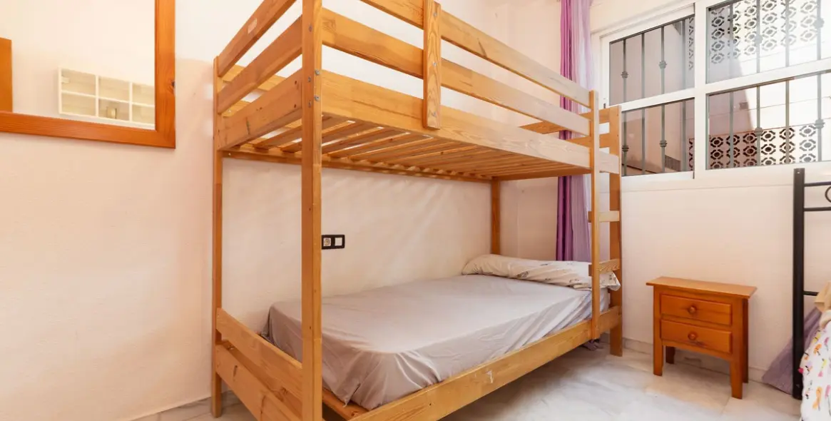 Venta de apartamento en planta media en Fuengirola 15