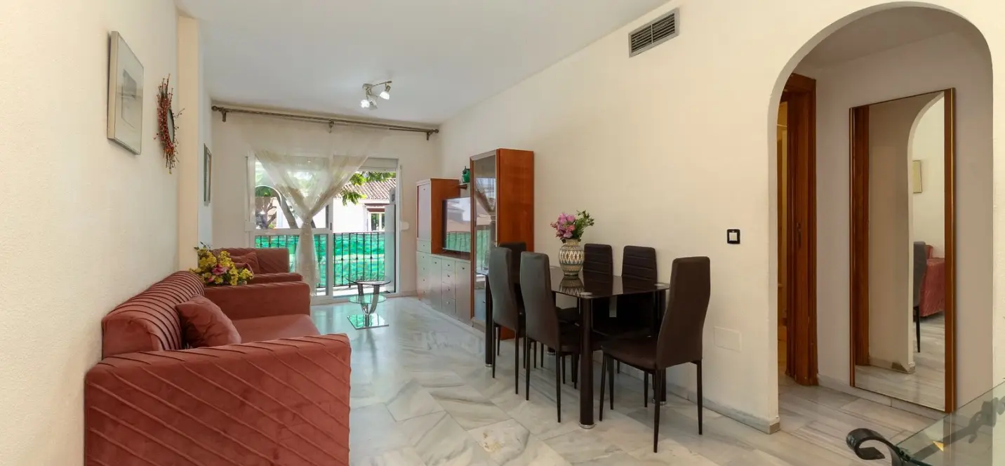Venta de apartamento en planta media en Fuengirola 0
