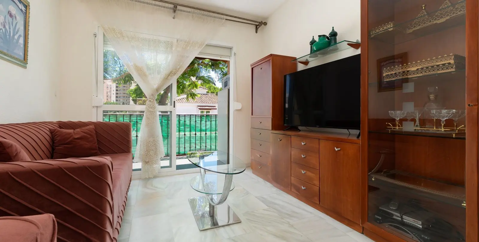 Продажа апартаментов на среднем этаже в Fuengirola 2