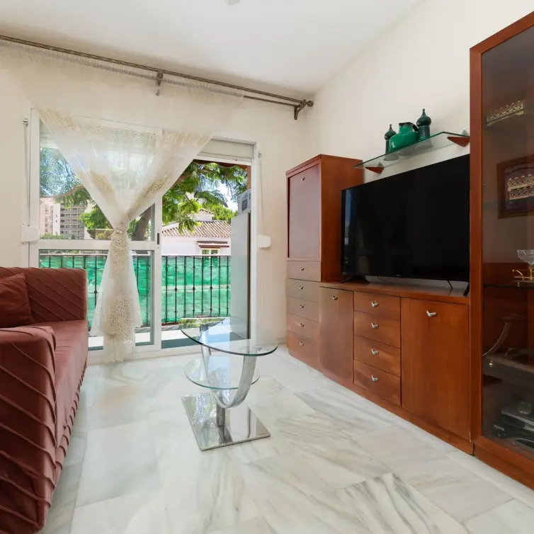 Venta de apartamento en planta media en Fuengirola