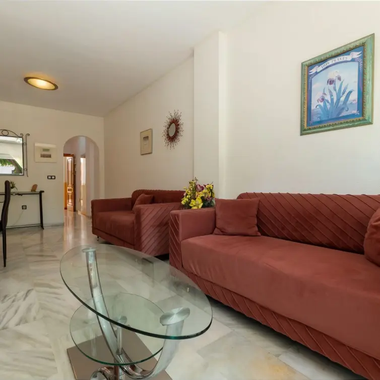 Venta de apartamento en planta media en Fuengirola