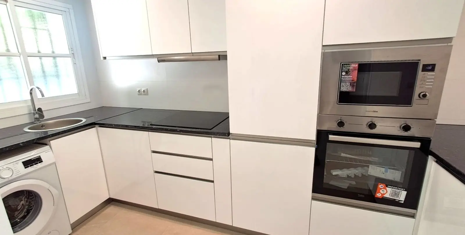 Продажа апартаментов на среднем этаже в Benalmadena Costa 2